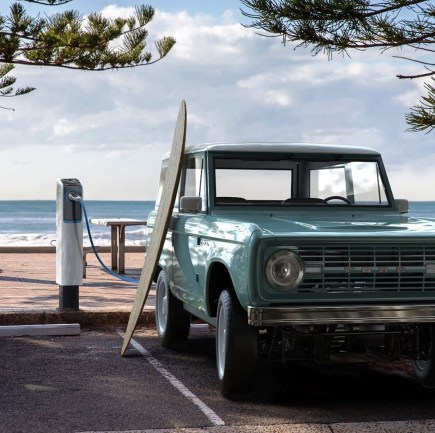 Zero Labs Charges Classic Ford Broncos to 600 Electric Hp
