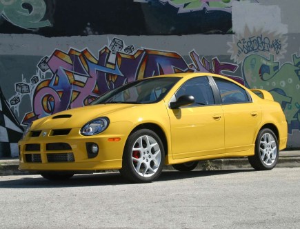The Dodge Neon SRT-4 Was a Terrible but Awesome Civic Si Rival