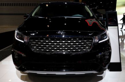 The 2020 Kia Sedona Disappoints in All the Wrong Areas