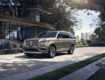 The 2021 Lincoln Navigator Dominated the Mercedes-Benz G-Class and the Cadillac Escalade
