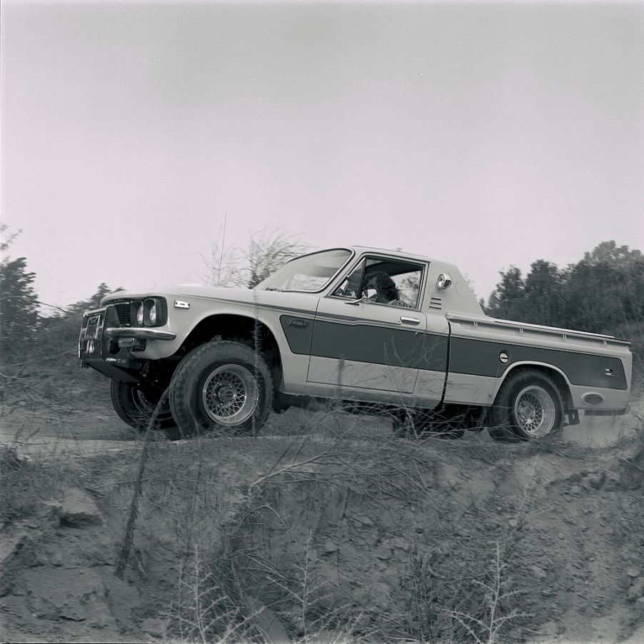 Hickey 4wd Chevrolet Luv Pickup Truck - 1974