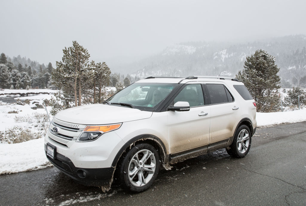 This white AWD Ford Explorer SUV makes it easier in six inches of snow in Hope Valley, California