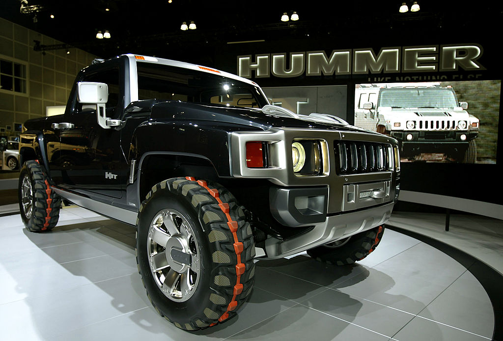 Why Did Hummer's H3T Fail so Quickly?