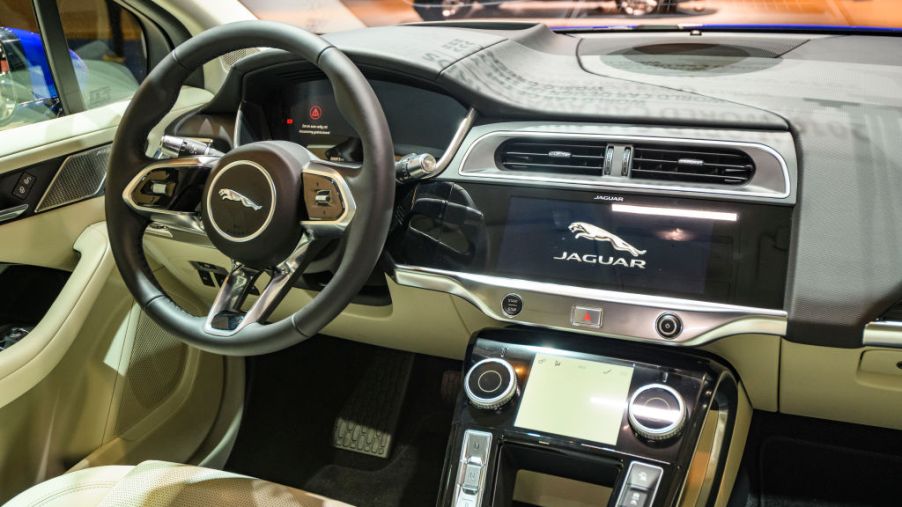 Jaguar I-Pace (I-PACE) battery-electric crossover SUV interior