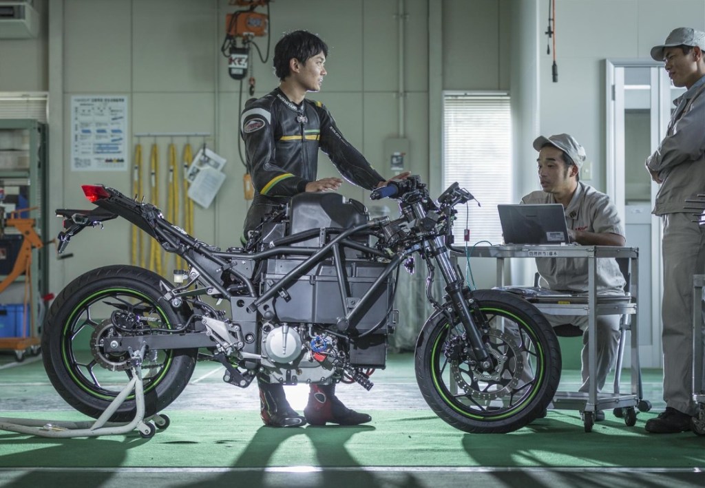 Kawasaki EV Project concept side