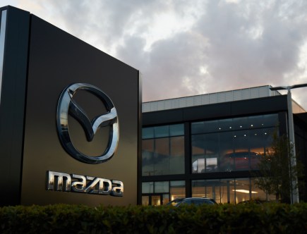 Mazda Offers Free Auto Services to Health Care Workers