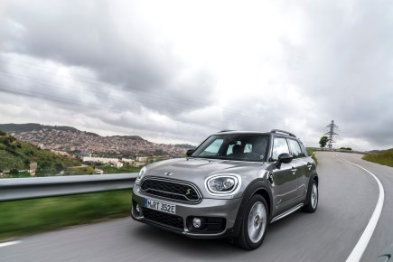 Forget the Fiat 500X and Go for the Mini Cooper Countryman Instead