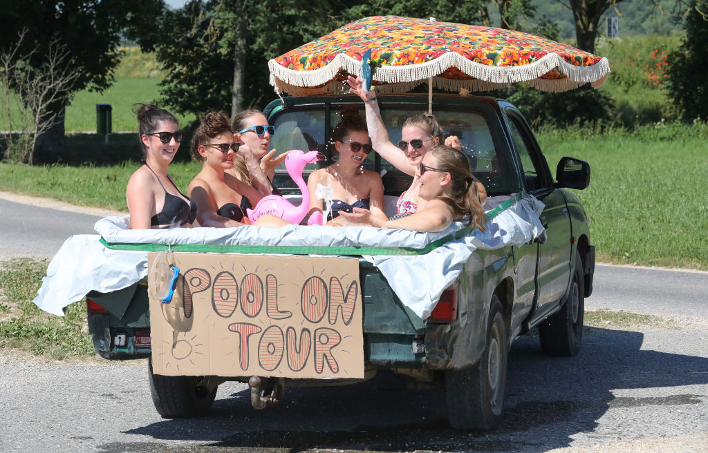 Mobile Pool Tour