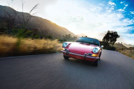 Porsche Introduces New Infotainment for Old Cars