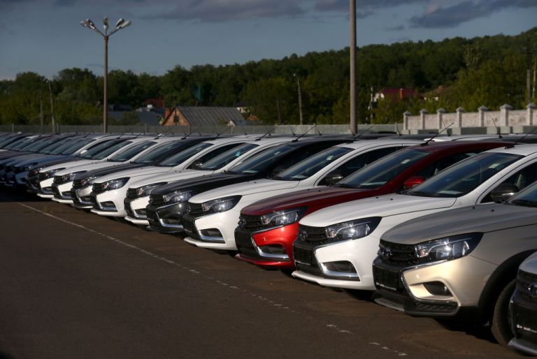 Do Dealers Make More of a Profit When You Lease a Car?