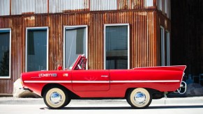 1964 Amphicar side
