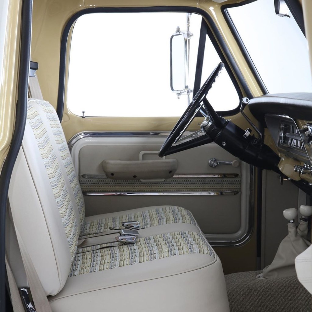 1970 Icon Ford Ranger Reformer interior side