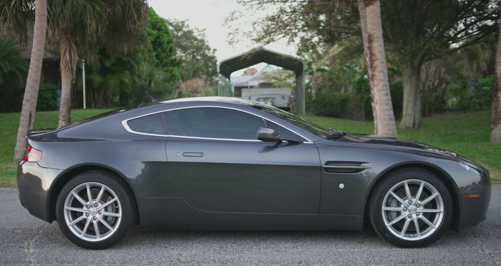 2007 Aston Martin V8 Vantage alt side