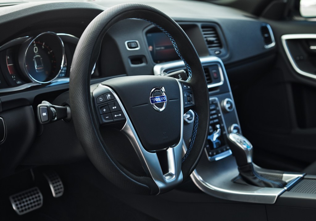2018 Volvo V60 Polestar interior