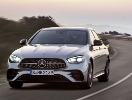 This 2021 Mercedes-Benz Is the Top Rated New Luxury Sedan