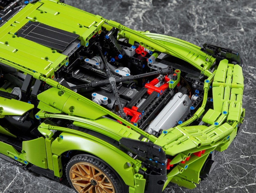 Green Lego Lamborghini Sian kit engine bay, showing V12 replica and strut-tower braces