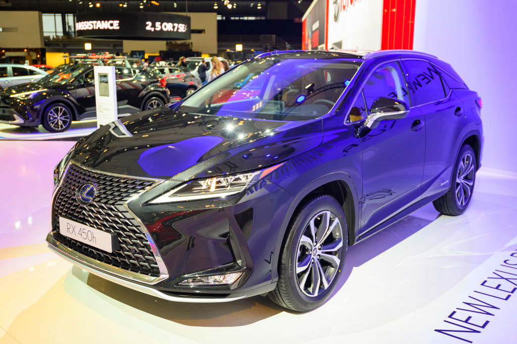 The 2017 Lexus RX Is the Perfect Used Luxury SUV