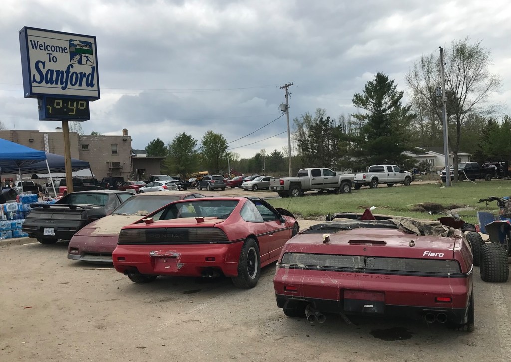 Pontiac Fiero cars and parts salvaged from Michigan flood