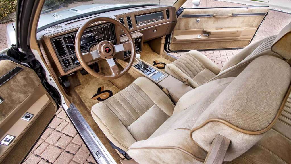 The interior of a 1987 Buick Regal T-Type