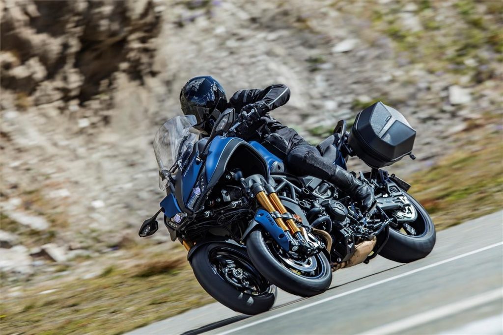Blue 3-wheeled 2019 Yamaha Niken GT