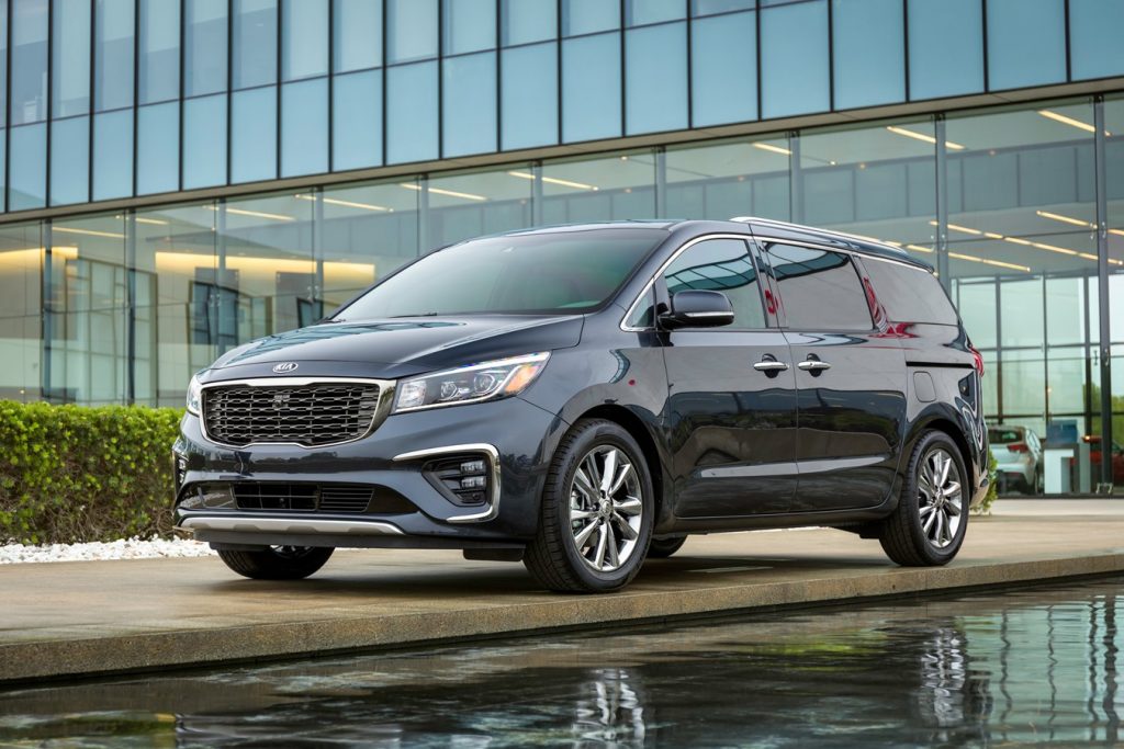 front 3/4 view of the kia sedona