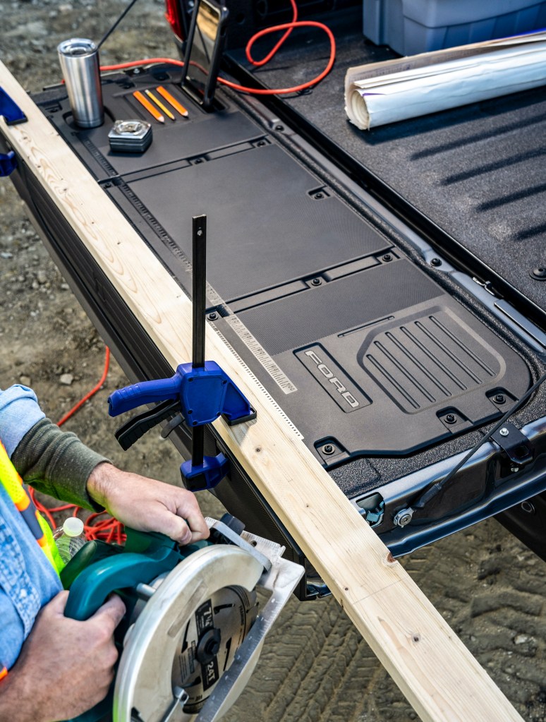 tailgate workspace on F-150