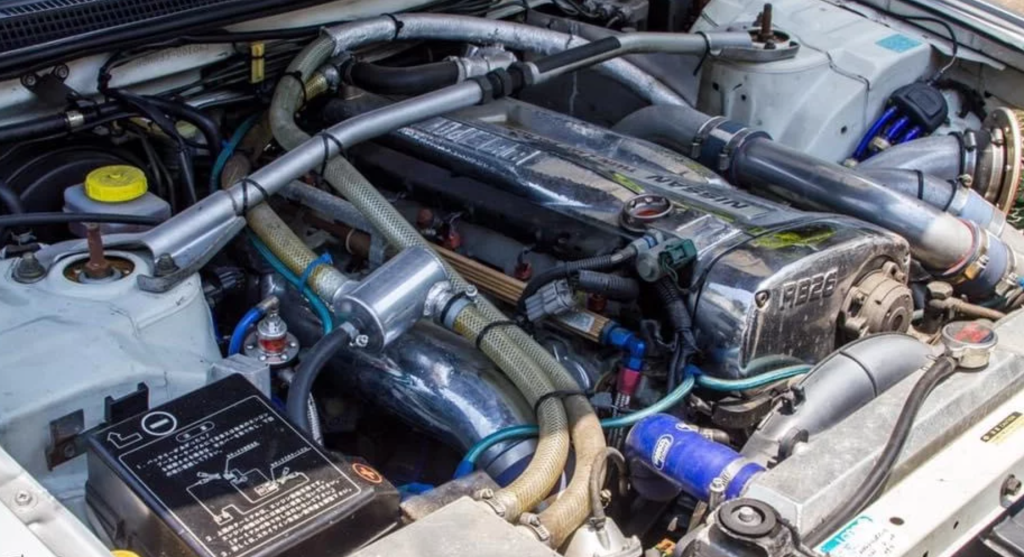 Modified Skyline straight-6 engine in Speed Wagon Skyline