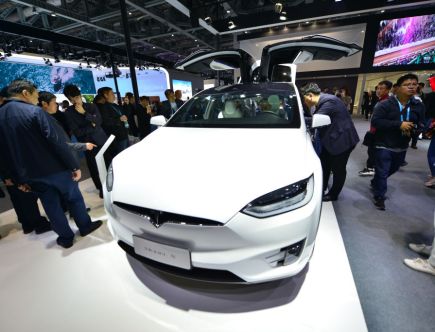 Lawsuit: Tesla’s Under More Fire After Another Autopilot Accident With the Model X