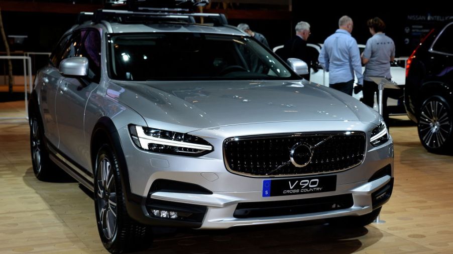 The Volvo V90 Cross Country on display at the Brussels Motor Show
