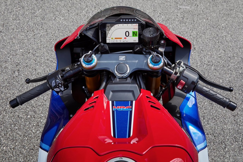 New Honda CBR1000RR updated 2021 dash display