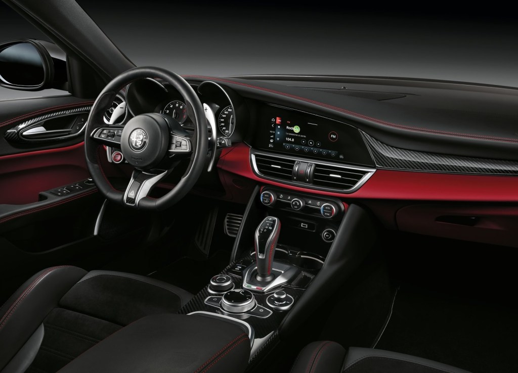 Red-and-black interior of the 2020 Alfa Romeo Giulia Quadrifoglio
