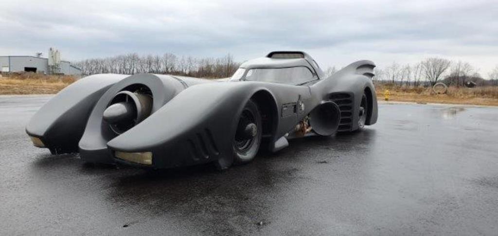 A replica of the Tim Burton Batmobile movie car | Skipco Auto Auction
