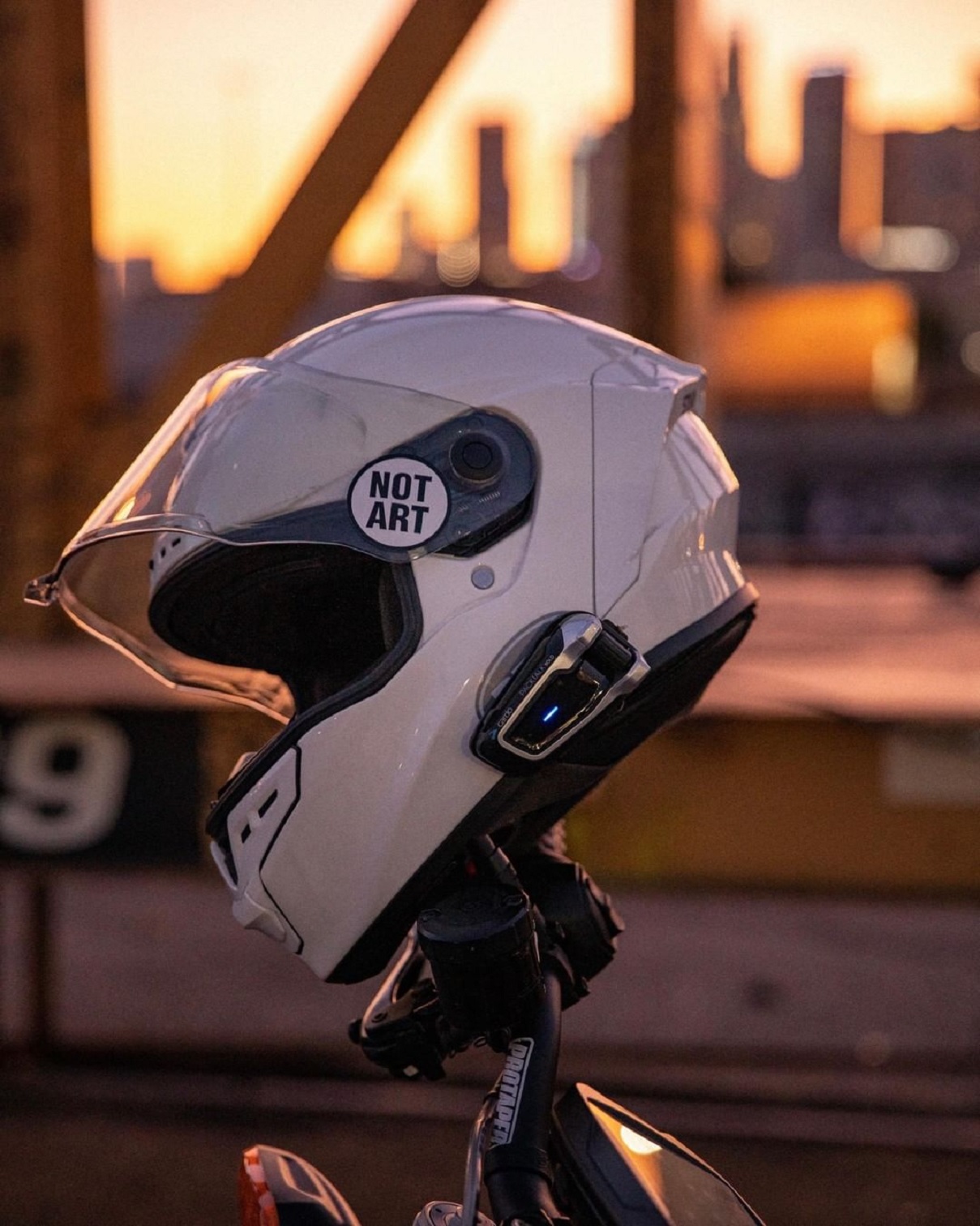 Helmet to Helmet Communicator Motorcycle Intercom Motorbike Helmet Headset V5H7