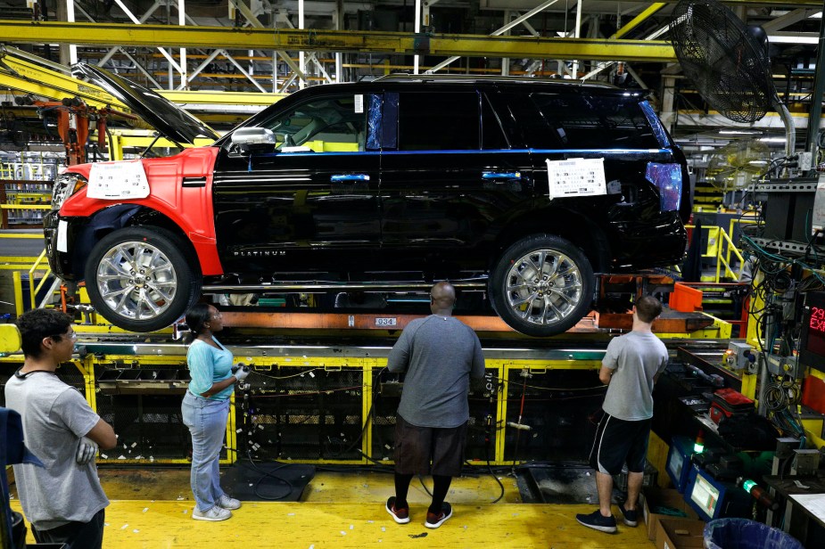 The precursor to the 2020 Expedition SUV goes through the assembly line at the Ford Kentucky Truck Plant
