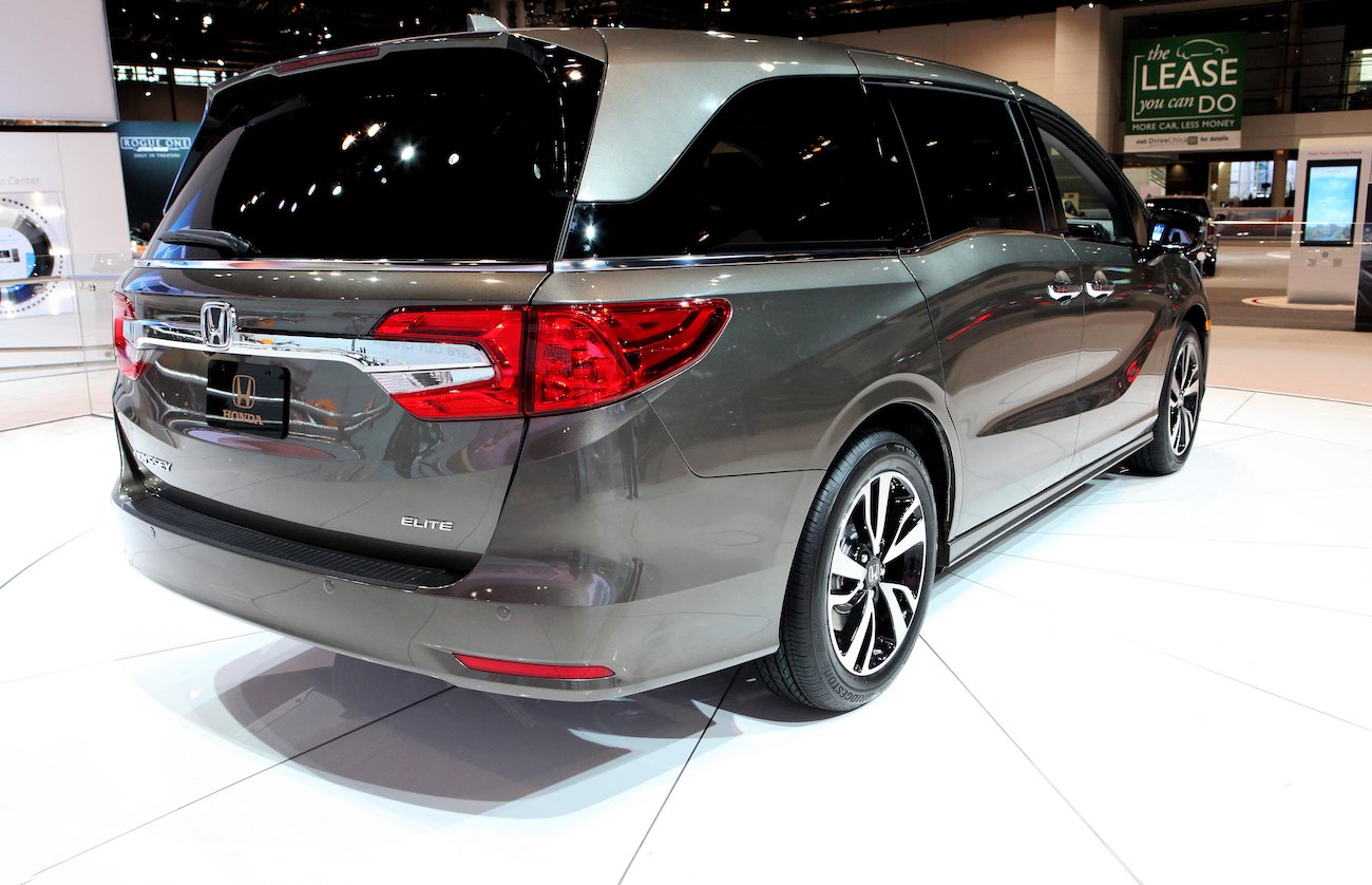 A predecessor of the 2020 Honda Odyssey is on display at the 109th Annual Chicago Auto Show