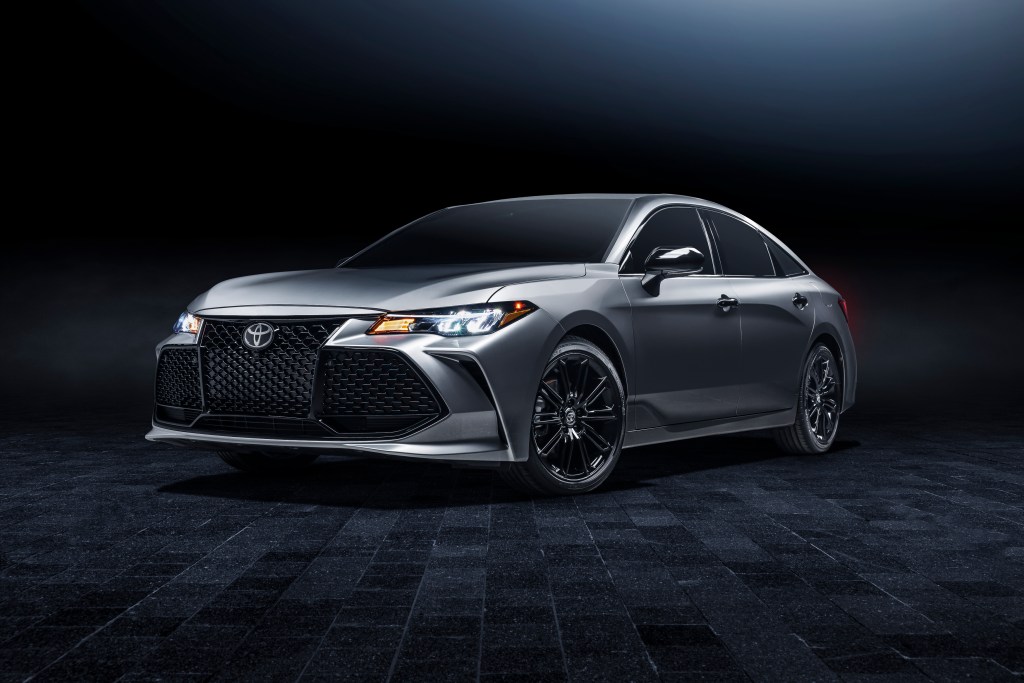 The 2021 Toyota Avalon features a new a bold Nightshade Edition trim.