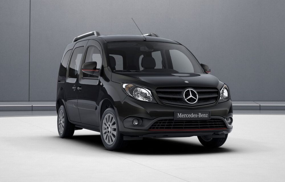 A view of the front of a black minivan from Mercedes, called the Citan.