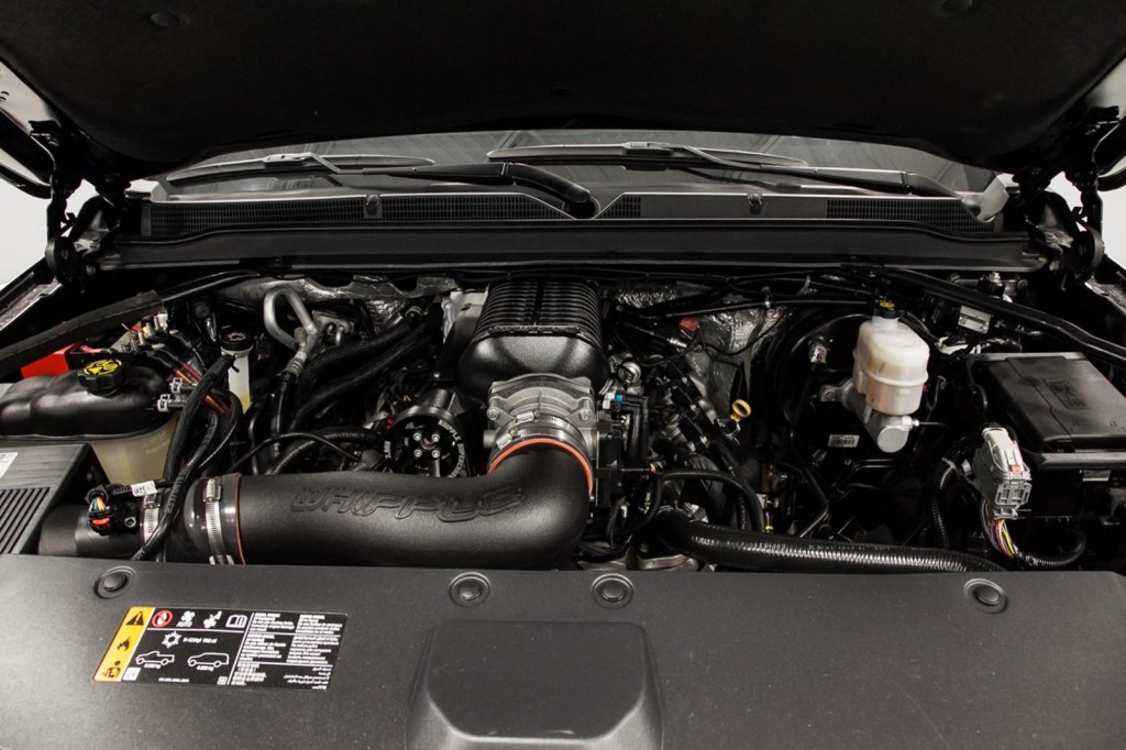 engine detail of 2017 modified 2017 Escalade
