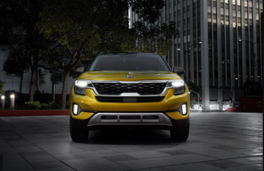 2021 Kia Seltos from the front
