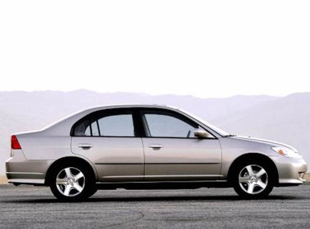 The 2004 Honda Civic Is a Simple Daily Driver
