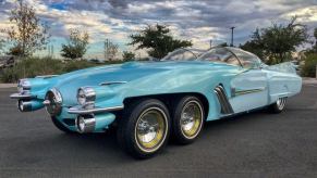 we don't know how to describe this