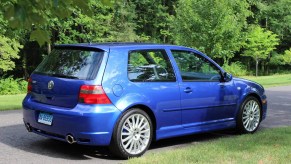The rear view of the blue 2004 Volkswagen Golf R32 that sold for $62,000 on Bring a Trailer