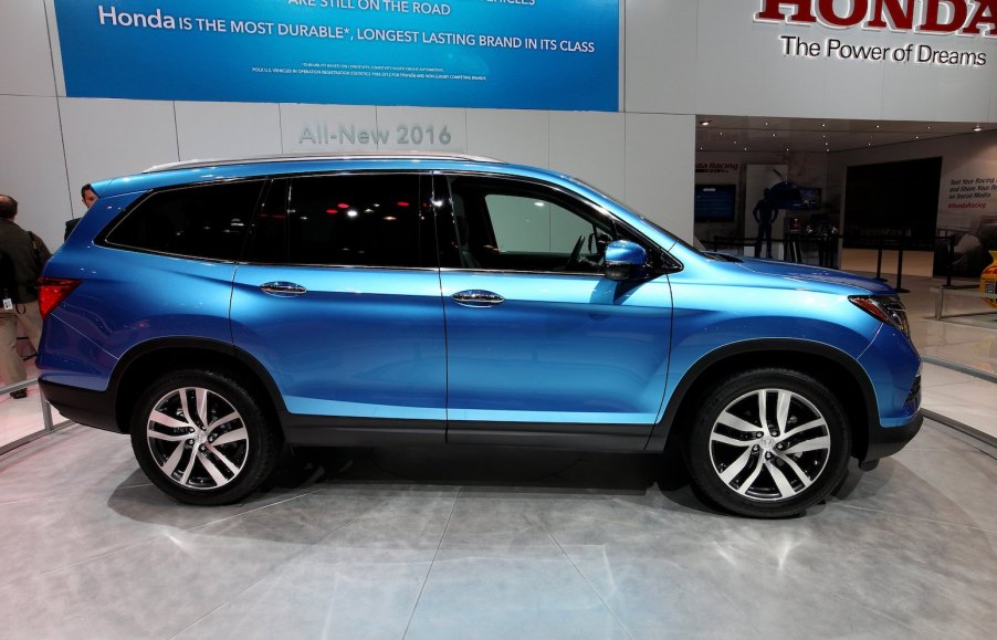 A predecessor to the 2021 Honda Pilot at the 107th Annual Chicago Auto Show.