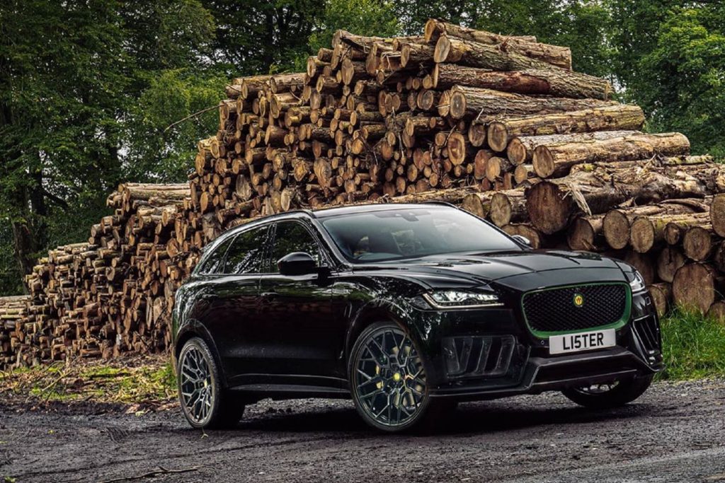 The World S Fastest Production Suv Is A 675 Hp Jaguar F Pace Svr