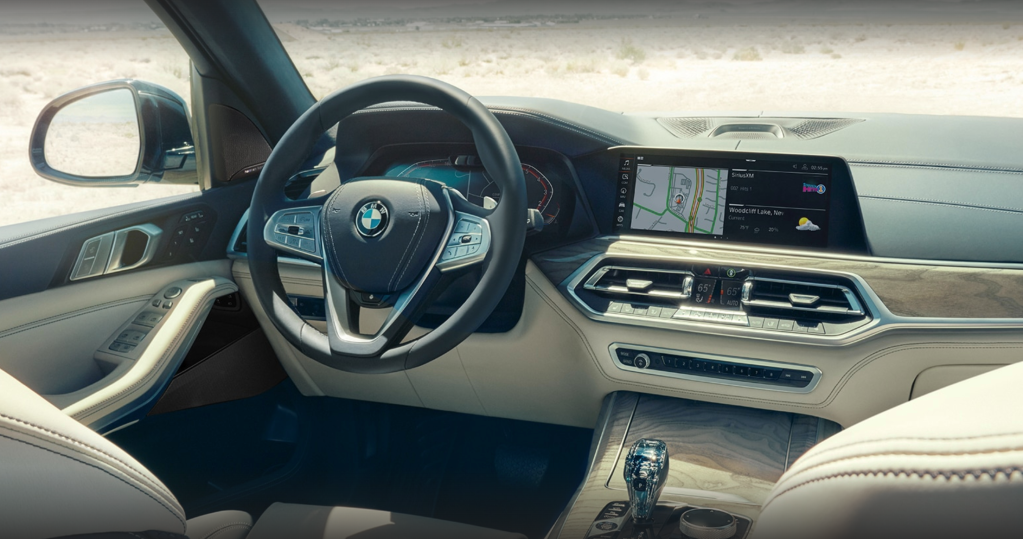 2021 BMW Alpina XB7 Interior 