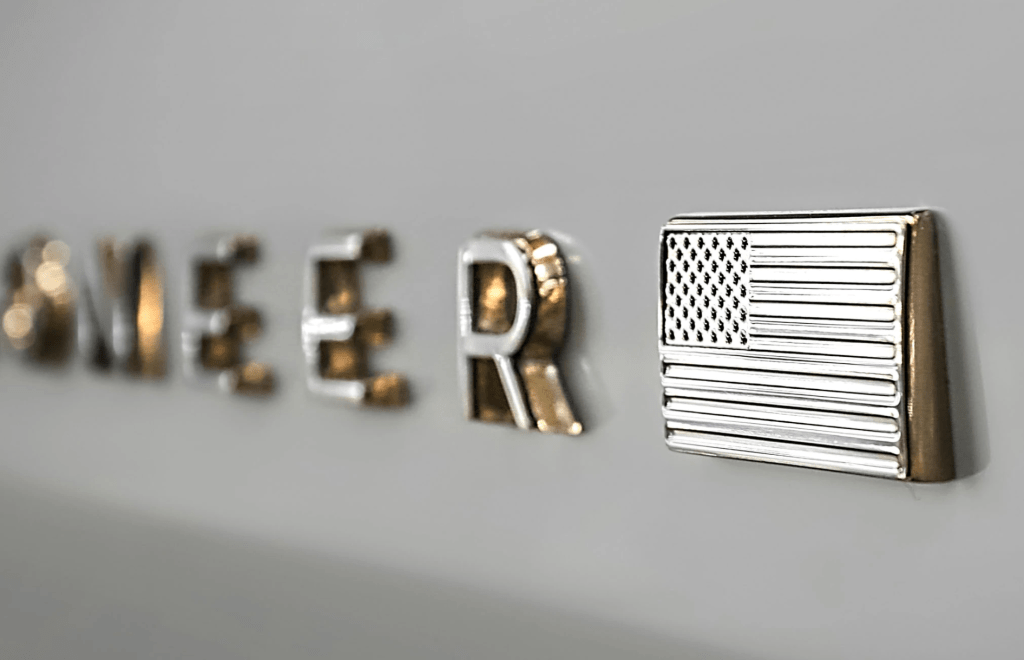 Grand Jeep Wagoneer Teaser