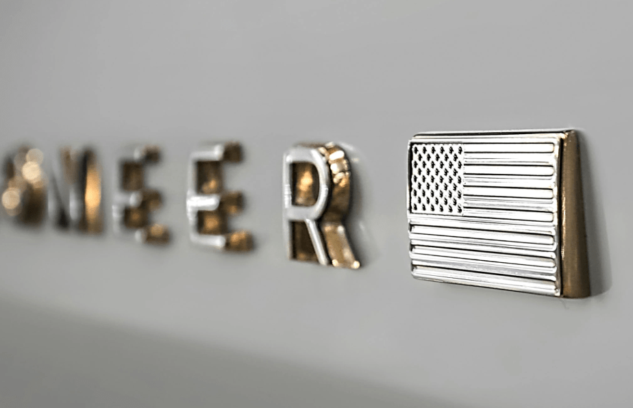 Grand Jeep Wagoneer Teaser