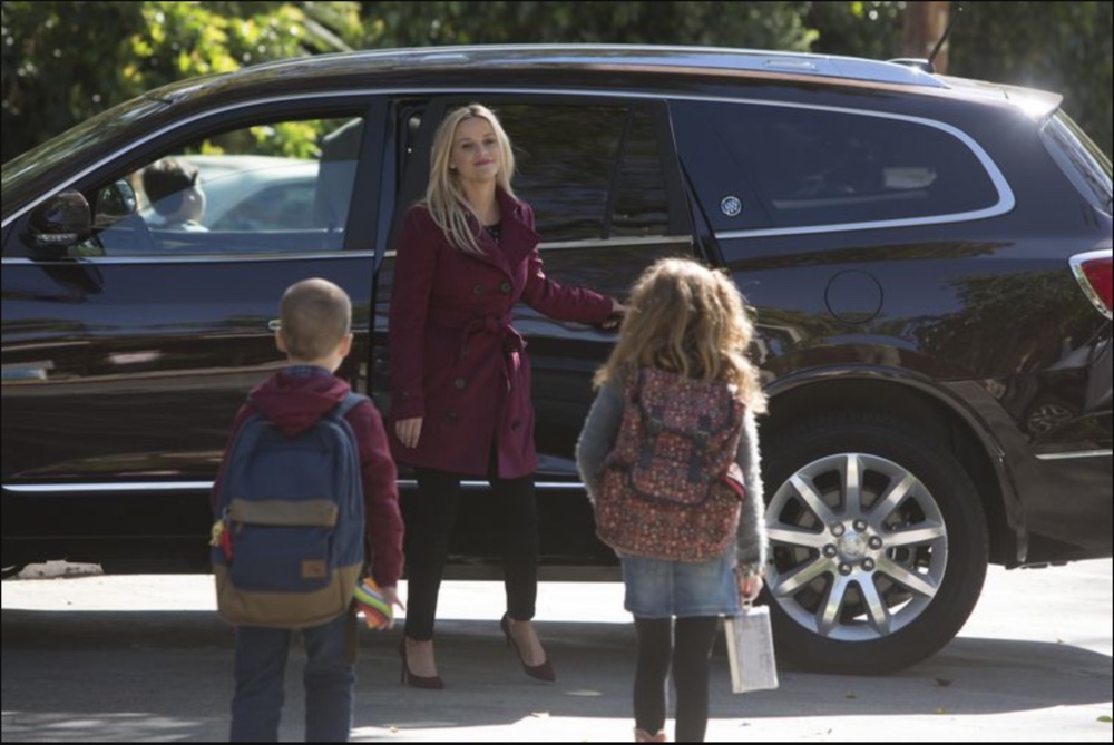 a scene when Madeline Mackenzie picks children up in her Buick Enclave in Big Little Lies