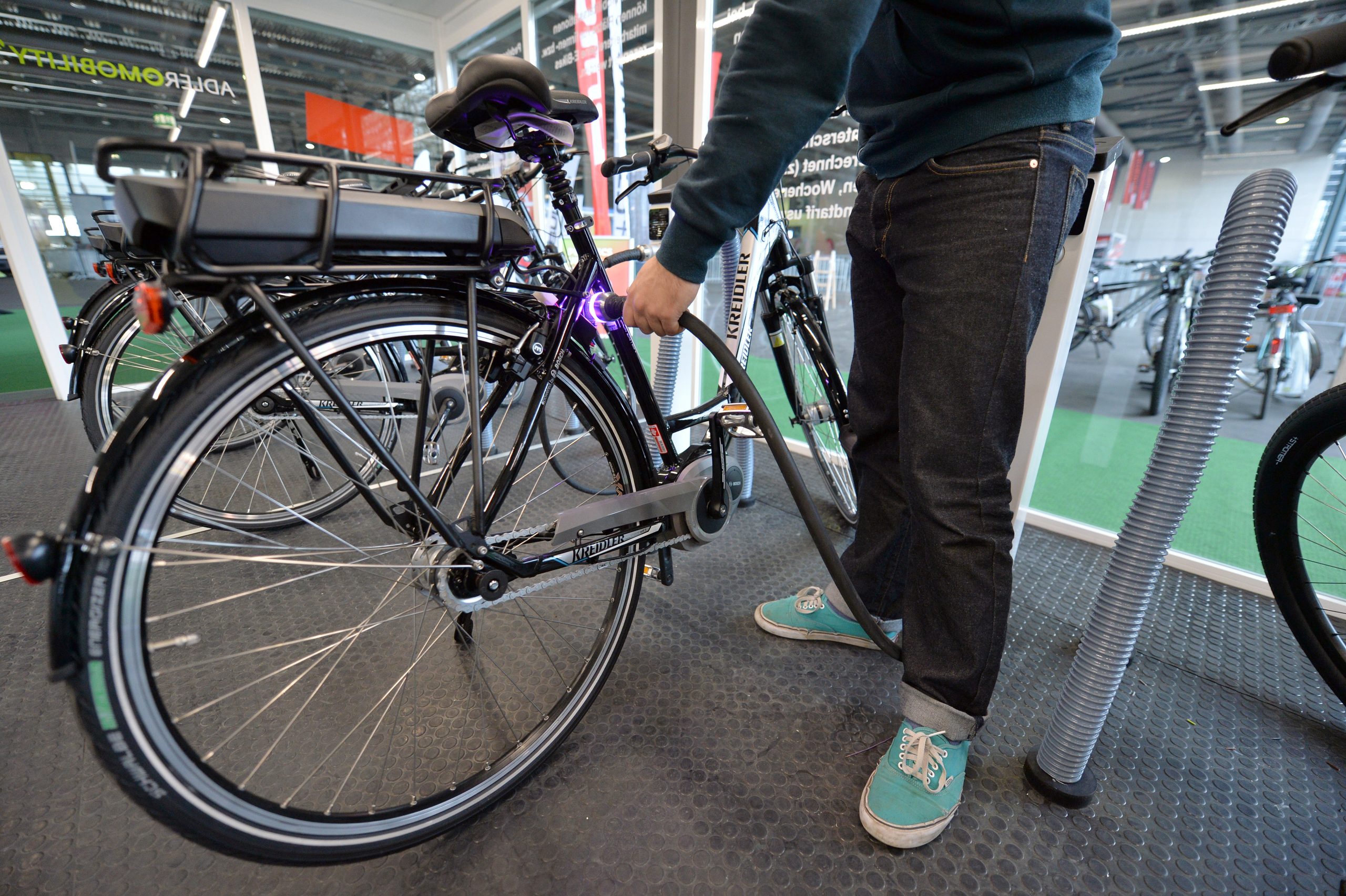 How Do You Charge an Electric Bike?