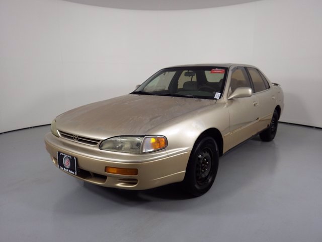 1995 Toyota Camry LE 